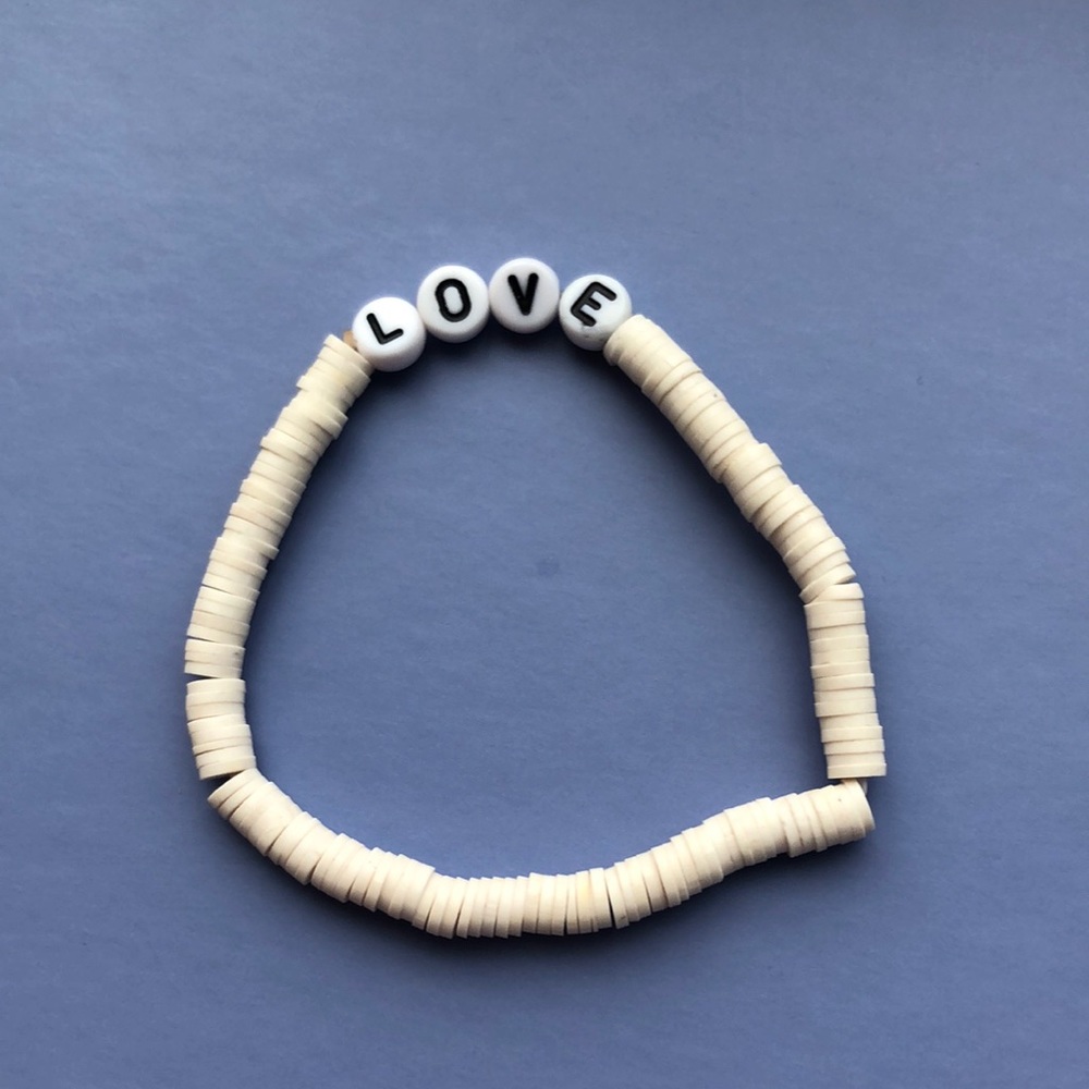 White LOVE Preppy Clay Bead Bracelet🤍⚡️🐆